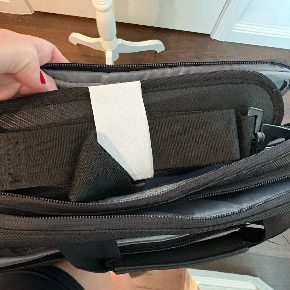 NWT Dell Pro Briefcase 14 - Black